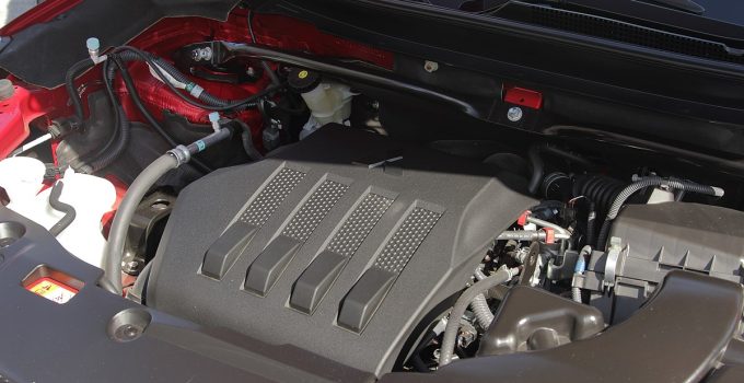 Подходящее масло для двигателя Mitsubishi 4B4: объем, марки, допуски и вязкость
