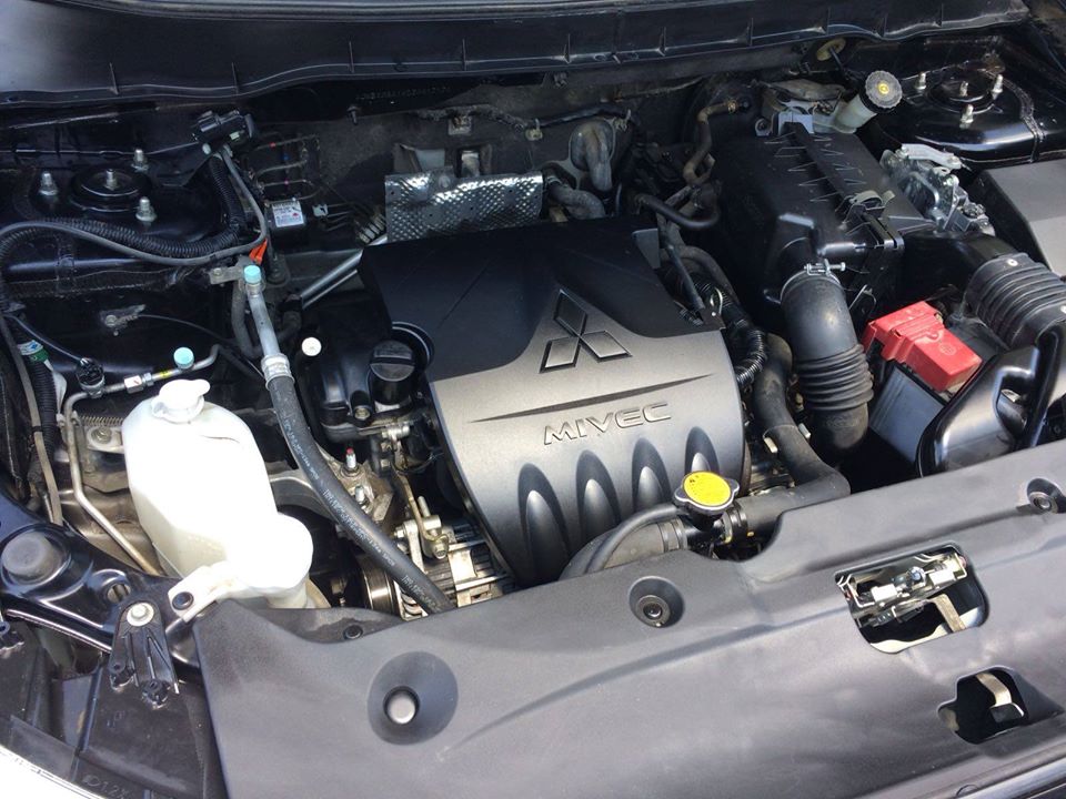 Масло в двигатель Mitsubishi 4A9: марки, допуски, объем