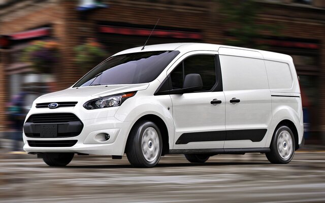 Масло в двигатель Ford Transit Connect: объем, марки, допуски и вязкость