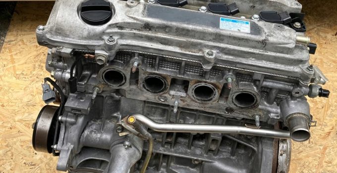Масло в двигатель Toyota 1AZ-FE: подходящие марки, допуски и объем