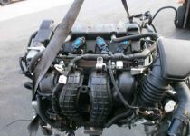 Масло в двигатель Mitsubishi 4J12: подходящие марки, объем и вязкость