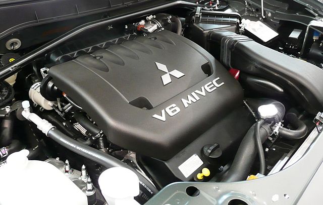 Как подобрать и правильно заливать масло в двигатель Mitsubishi 6B3