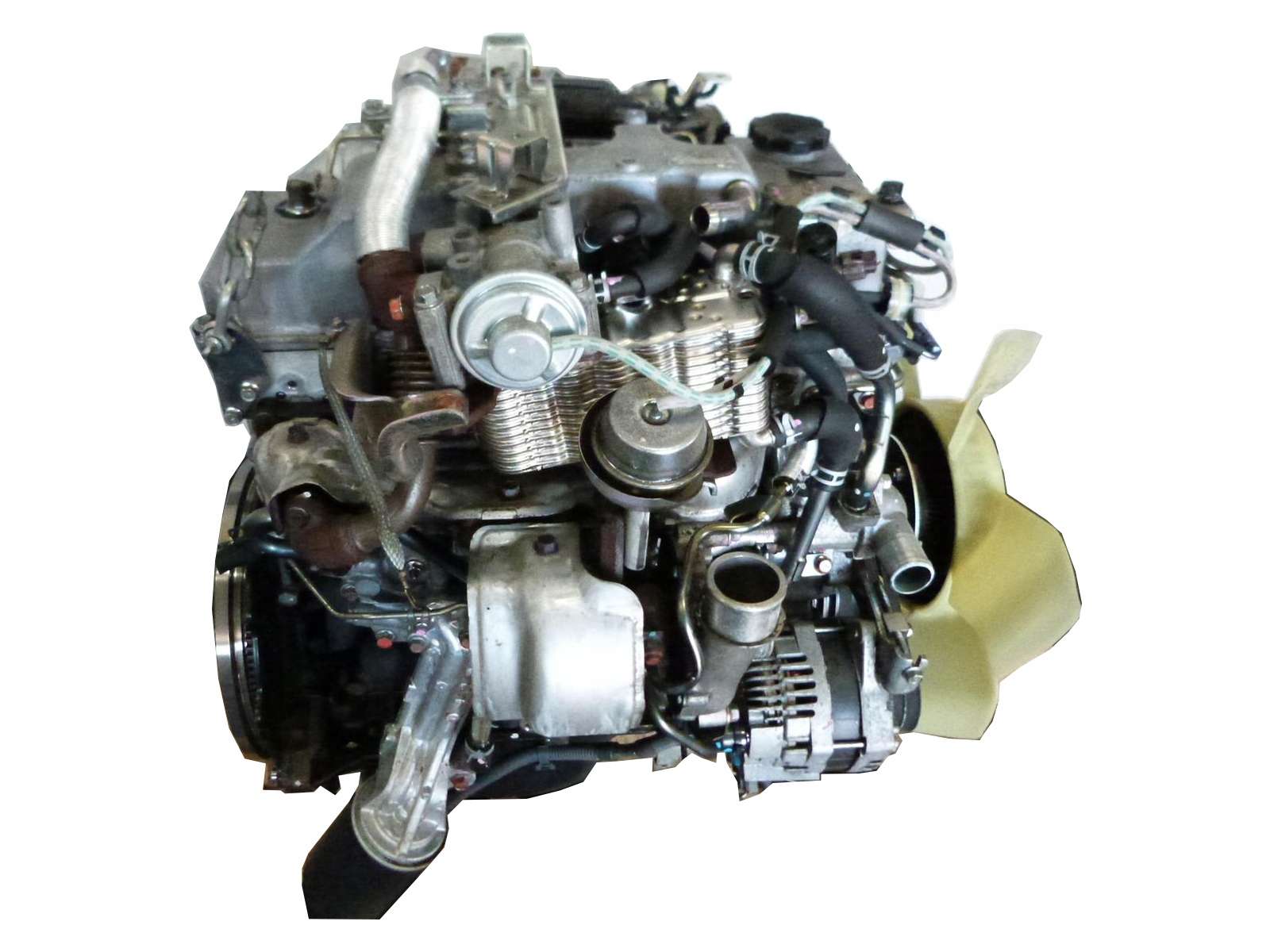Масло в двигатель Mitsubishi 4M41: правильное использование и объем
