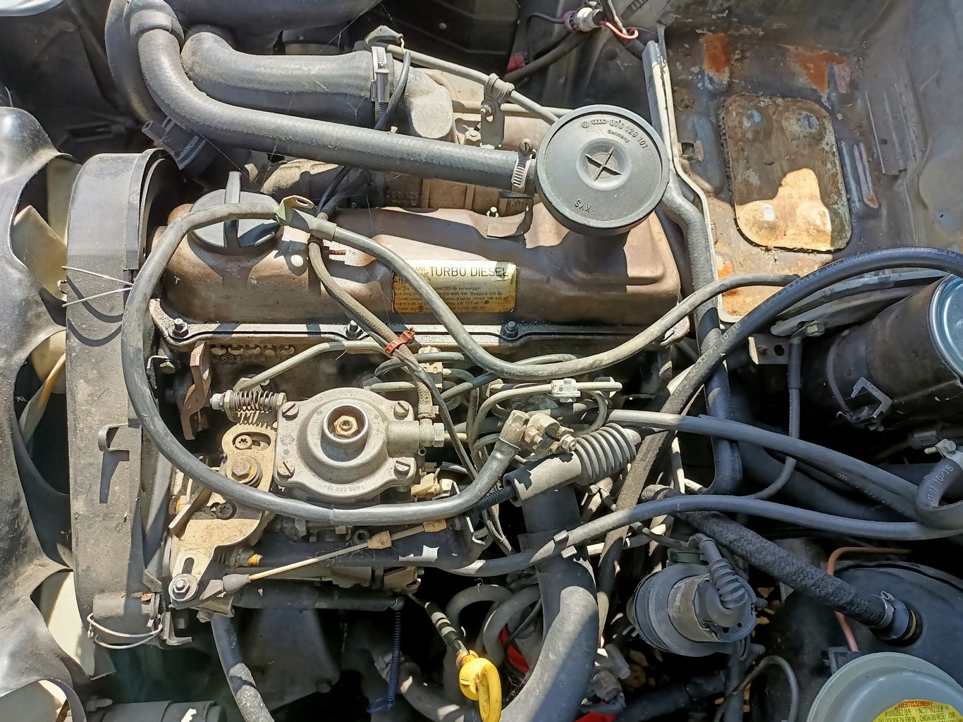 Масло в двигатель 1.6 L SB: Audi 80 B3, 90 B3 - рекомендации и объем