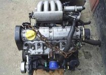 Масло в двигатель Renault 2.0 L F3R: объем, марки, допуски