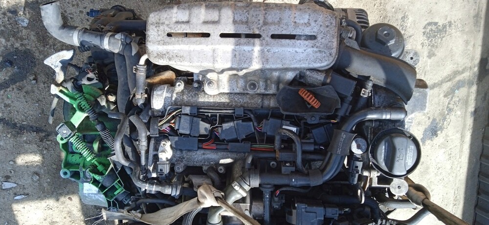 Масло в двигатель 1.4 TSI BWK Volkswagen Tiguan 1: объем, марки, допуски
