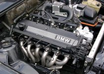 Масло в двигатель BMW M30: рекомендации и характеристики