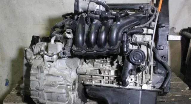 Какое масло заливать в двигатель Volkswagen 1.4 L BUD?