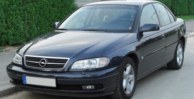 Масло в двигатель Opel Omega: марки, допуски, вязкость, объем