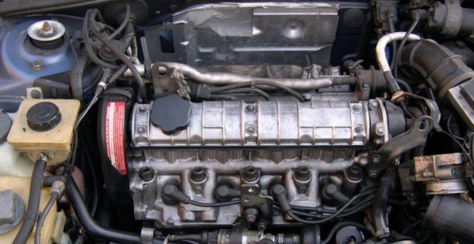 Масло в двигатель Renault 1.7 L F2N: объем, марки, допуски и замена