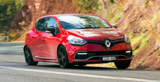 Масло в двигатель Renault Clio RS: рекомендации и объем