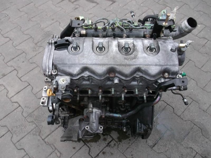 Масло в двигатель Nissan YD22DD: марки, допуски, объем