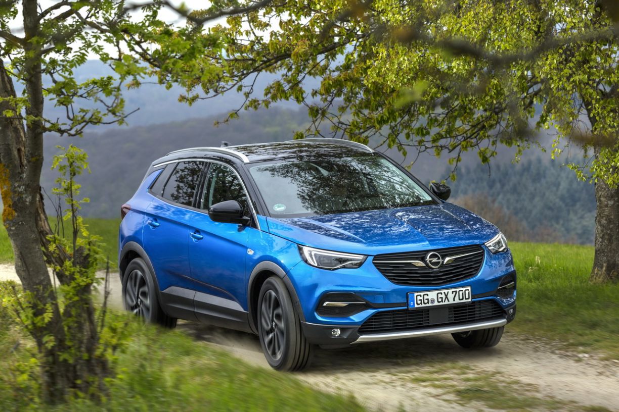 Масло в двигатель Opel Grandland X: рекомендации и объем