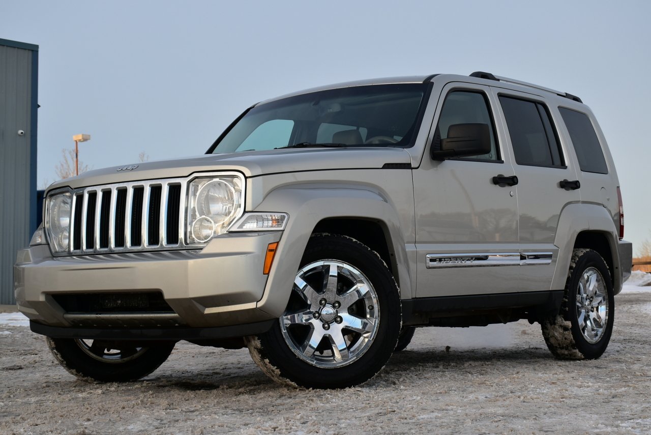 Масло в двигатель Jeep Liberty: рекомендации и объем