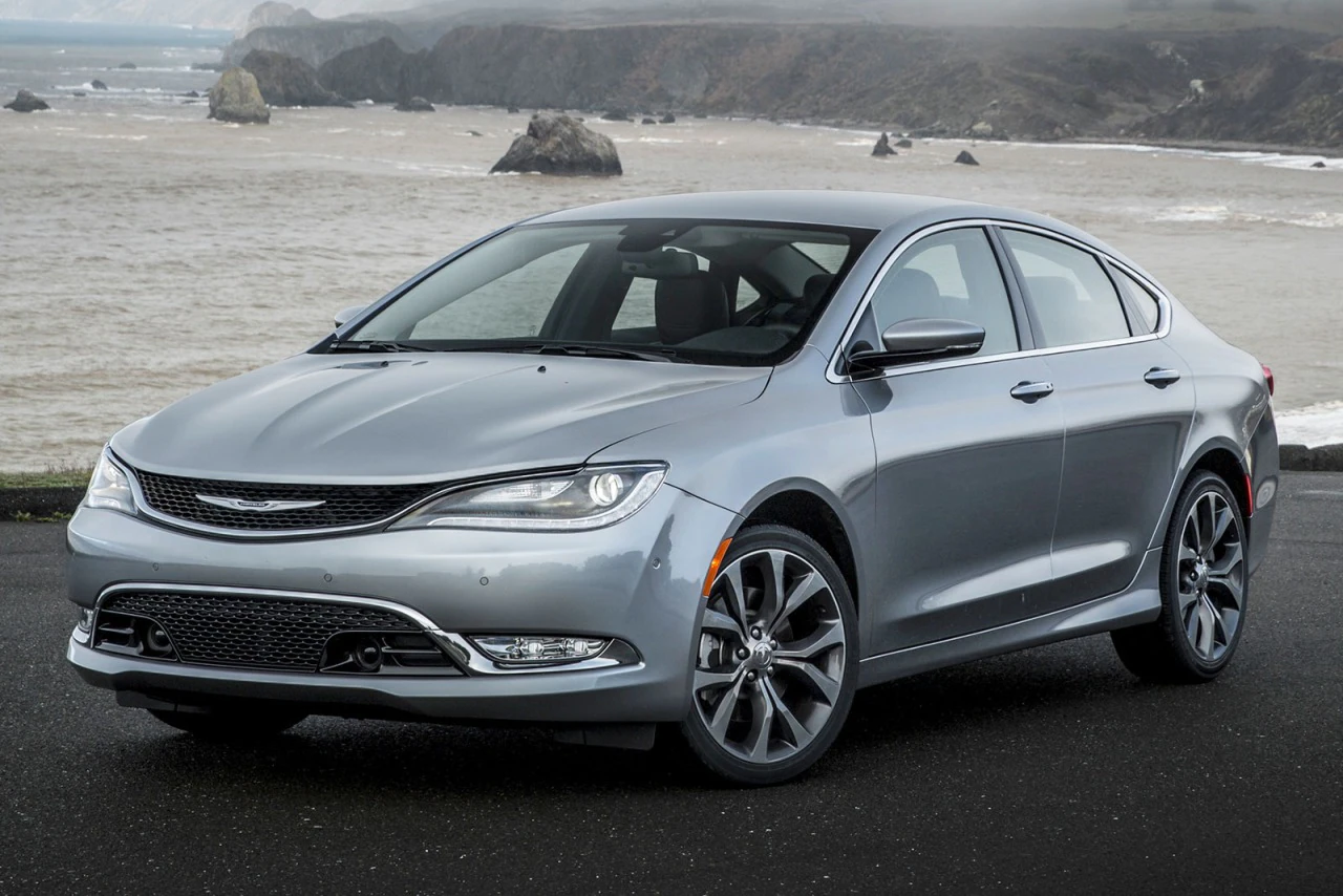 Масло в двигатель Chrysler 200: рекомендации и допуски