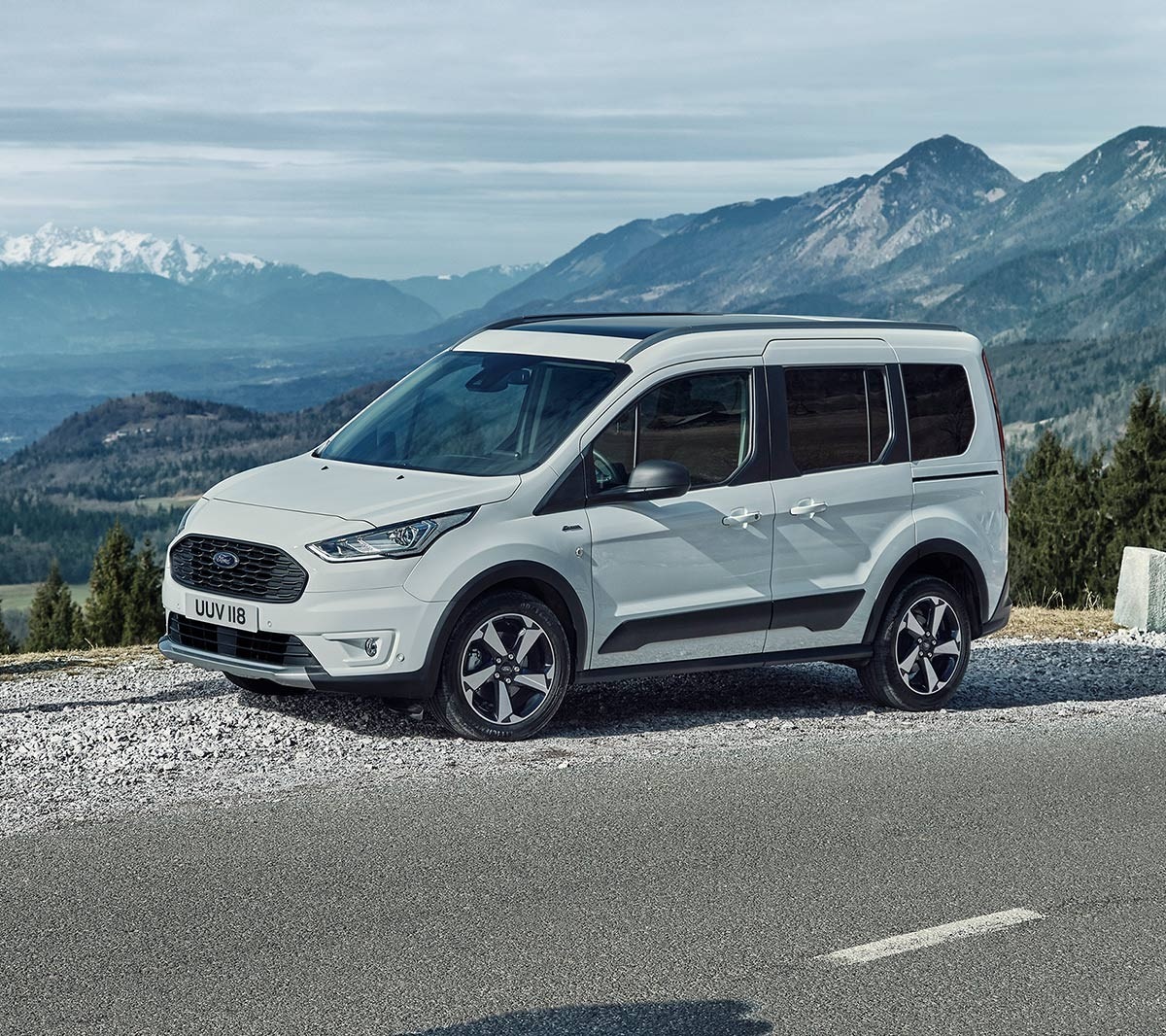 Масло в двигатель Ford Tourneo Connect: объем, марки, допуски и вязкость