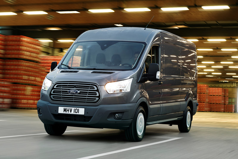 Масло в двигатель Ford Transit: марки, допуски, объем